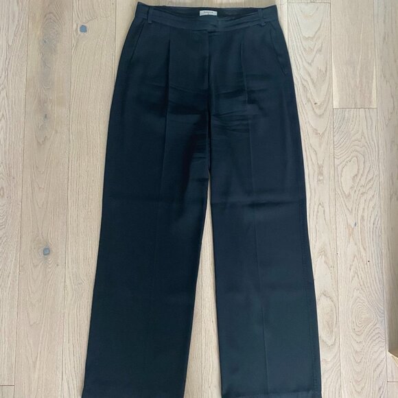 Aritzia Trouser - Picture 1 of 5